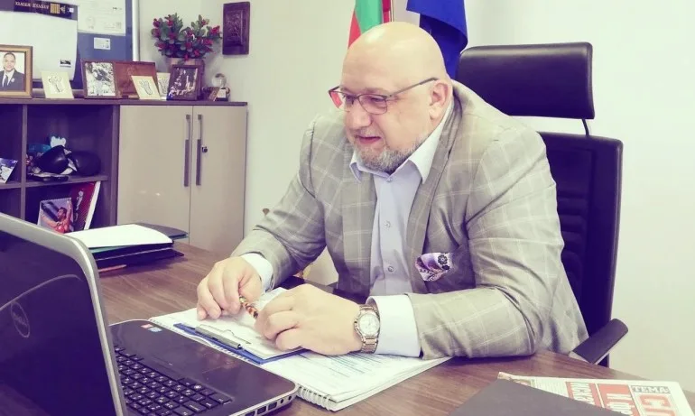 Министър Кралев проведе среща с президента на Световната антидопингова агенция Витолд Банка - Tribune.bg