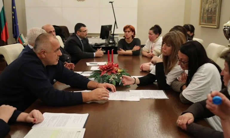 След срещата на Борисов с мед сестрите: МВР разширява проверките в болниците - Tribune.bg