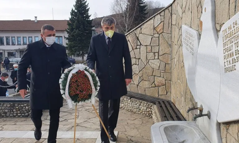 ДПС почете паметта на жертвите от Възродителния процес - Tribune.bg