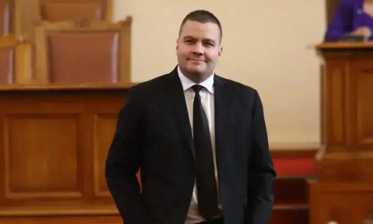 Станислав Балабанов: Бюджетът трябва да се разгледа, но ще блокираме промените в конституцията - Tribune.bg