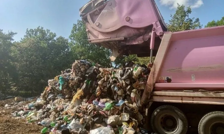 Проверяват нерегламентирано изхвърляне на отпадъци в Шуменско - Tribune.bg