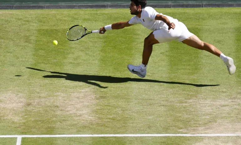 Алкарас се класира за трети пореден път за финала на Уимбълдън - Tribune.bg