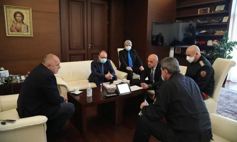 Борисов: Много съм благодарен на професорите от БАН - Tribune.bg