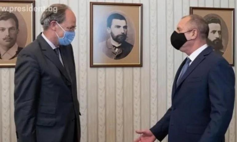 Президентът Румен Радев проведе работна среща с посланика на Германия Кристоф Айххорн - Tribune.bg