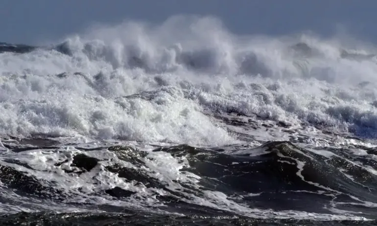 Двама чужденци се удавиха по Южното Черноморие - Tribune.bg