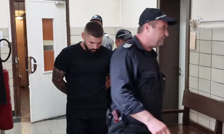 Районният съд в Пловдив с втори опит за ход на делото Дебора - Tribune.bg