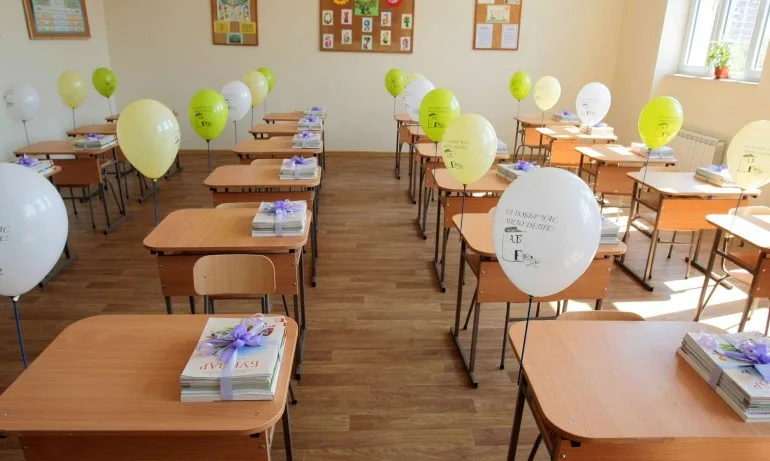 2400 училища отварят врати за първия учебен ден - Tribune.bg
