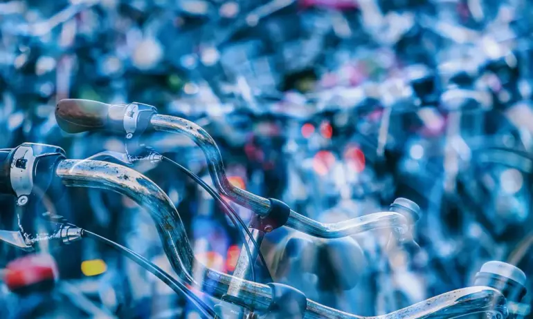 Дрогиран шофьор блъсна и уби велисипедист в Старозагорско - Tribune.bg