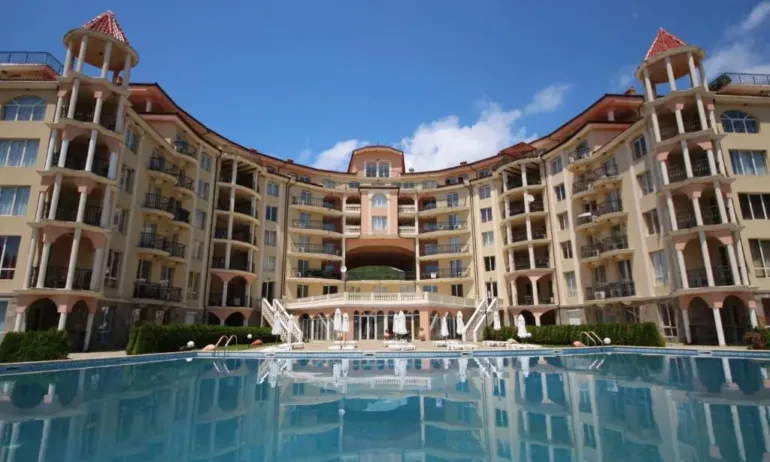 РДНСК- Бургас издаде акт за незаконно строителство в Елените - Tribune.bg