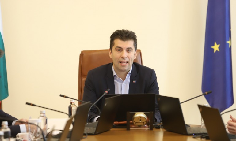 Петков с нов подход към РСМ, не трябвало само исторически дебат - Tribune.bg