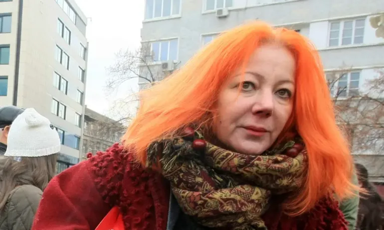 Известната активистка и фен на ДБ Аделина Банакиева обяви, че