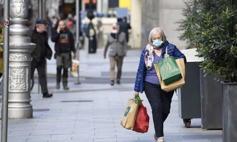 Ирландия ще праща в затвора туристи, нарушили карантината - Tribune.bg