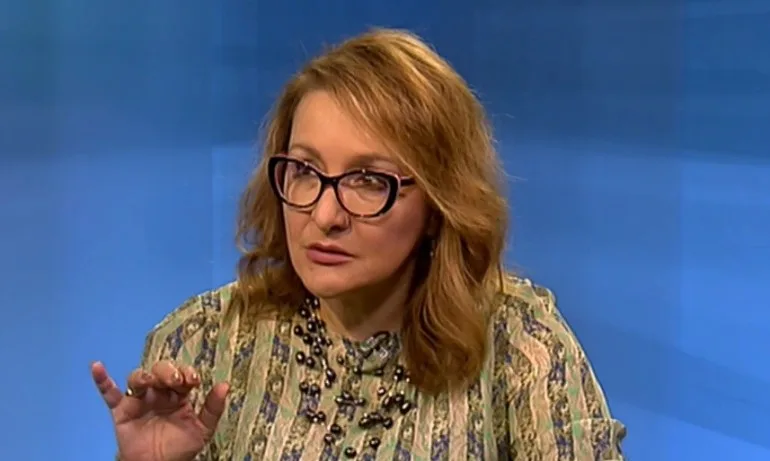 Проф. Христова: Политическата ситуация има характеристики на преврат - Tribune.bg