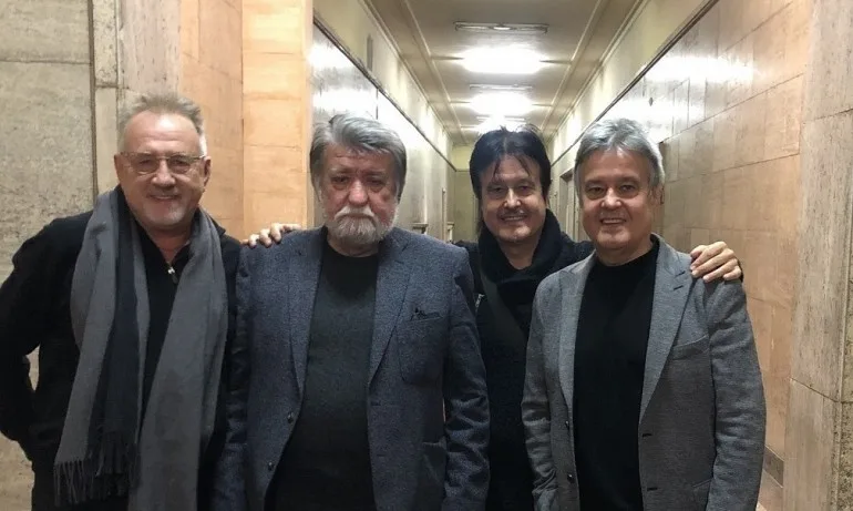 Вежди Рашидов разговаря с братя Аргирови и Богдан Томов за наградите за творците - Tribune.bg