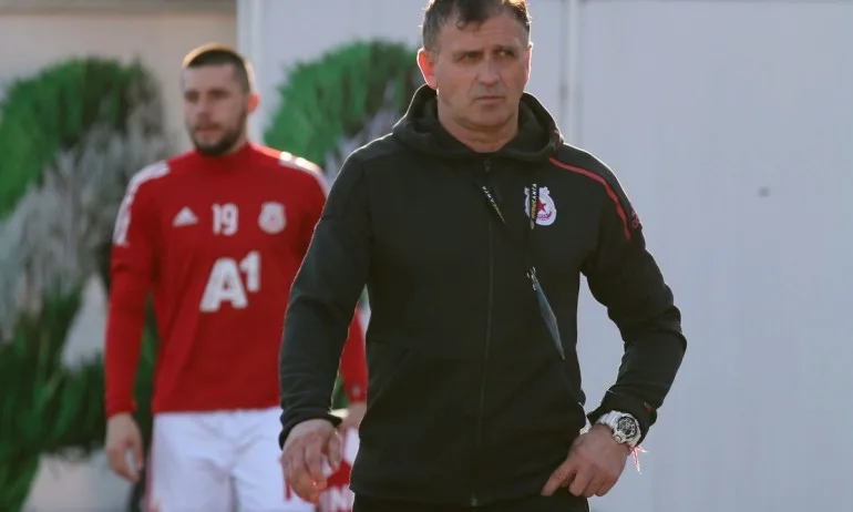 Купата запазва треньорския пост на Акрапович в ЦСКА - Tribune.bg