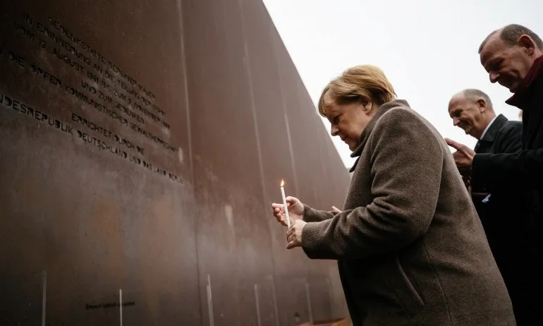 Меркел: Европа трябва да отстоява демокрацията и свободата - Tribune.bg