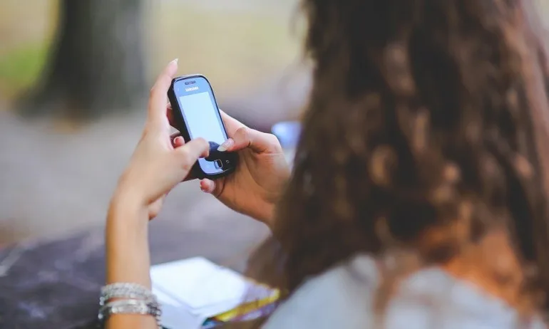 Глобиха почерпена майка, съобщила за окървавен труп на 112 - Tribune.bg