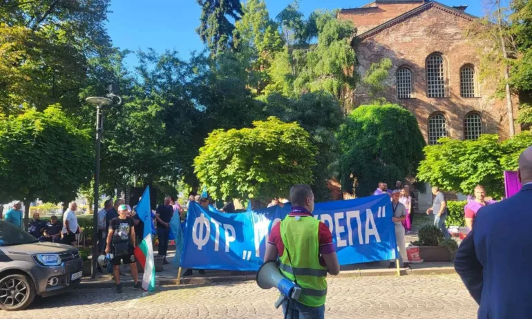 Работещите в софийския градски транспорт с нов бунт. Ще се стигне ли пак до блокади? - Tribune.bg