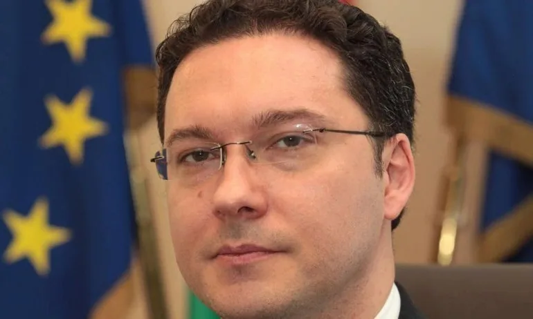 Даниел Митов: Действащото служебно правителство е сбъднат кошмар за България - Tribune.bg