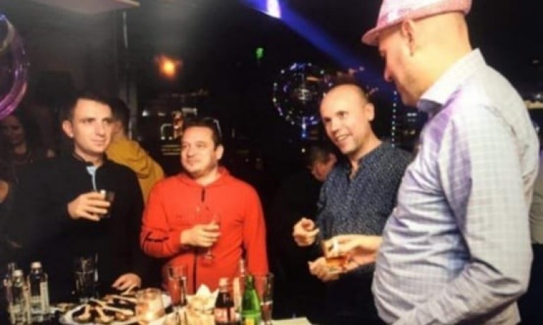 С държавни пари: Назначените от Кирил Петков шефове на ББР с парти за хиляди левове - Tribune.bg