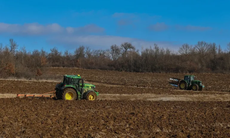 Удължава се подпомагането по четири интервенции в земеделието - Tribune.bg
