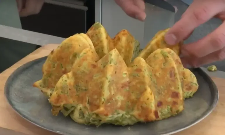 Кекс с маруля взриви социалните мрежи. Вижте как се приготвя - Tribune.bg