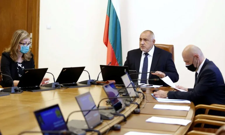 Борисов: Възложих на ДАНС и ДАР да проверят кои са тези доброжелатели на Радев - Tribune.bg