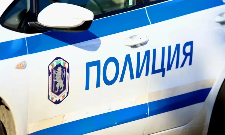 Мащабна акция във Варна: Разбиха схема за фалшиви медицински документи - Tribune.bg