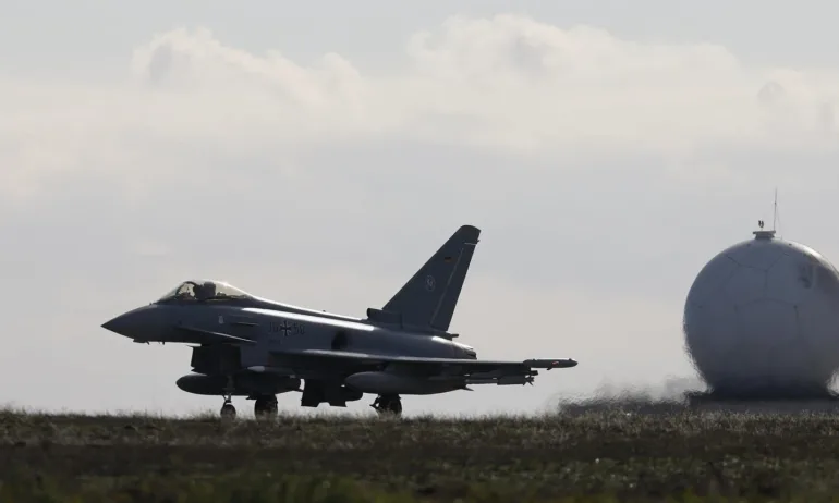 Руски дрон се разби в Румъния, евакуирани са над 200 души - Tribune.bg