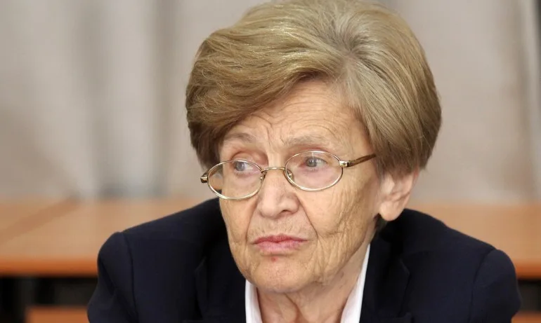 Почина проф. Христина Вучева - виден икономист и бивш финансов министър - Tribune.bg