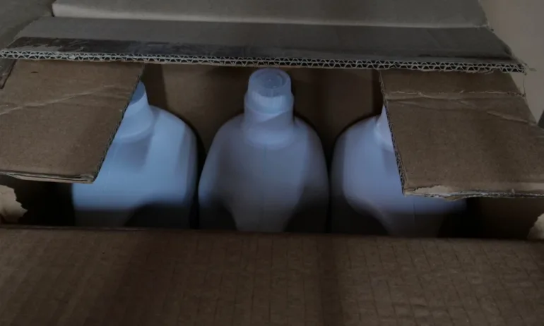 СДВР иззеха 11 палета с перилни препарати и артикули с лога на различни търговски марки - Tribune.bg