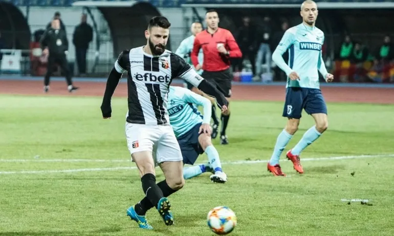 Димитър Илиев се възстанови за мача с Лудогорец - Tribune.bg