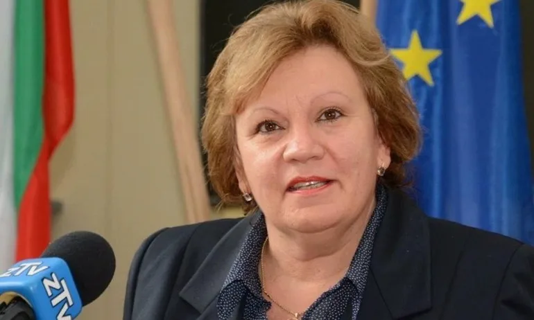 Корнелия Маринова: Опонентите ни от БСП за пореден път се крият от дебат за бъдещето на Ловеч - Tribune.bg
