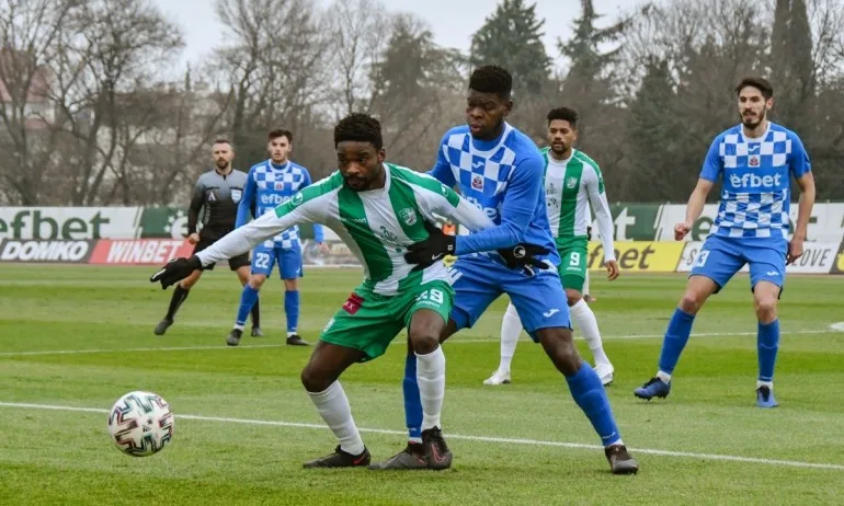 Левски води преговори с национал на Бенин - Tribune.bg