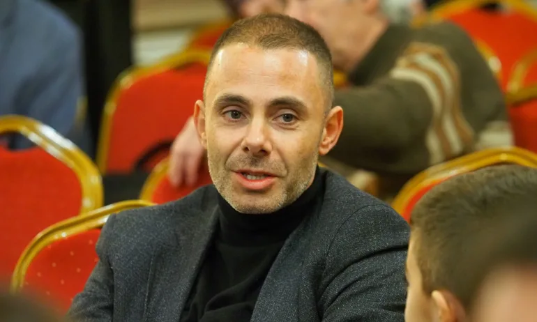 Александър Ненков: Омерзените днес от Възраждане, през 2020 г. приемаха полицейската намеса за репресия - Tribune.bg