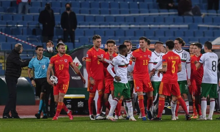 Националите по футбол паднаха с шест места надолу в класацията на ФИФА - Tribune.bg