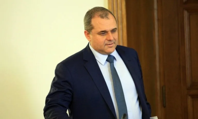 Искрен Веселинов: БСП три пъти управлява с ДПС и пак се канят да го правят - Tribune.bg