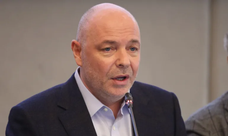 Лекар на годината за 2025 г. е проф. Николай Габровски - Tribune.bg