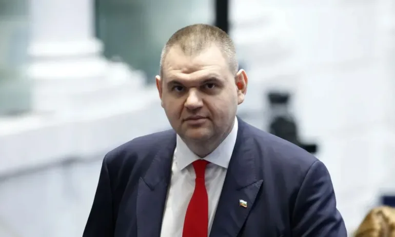 Делян Пеевски сезира прокуратурата заради твърдения на Иван Демерджиев - Tribune.bg