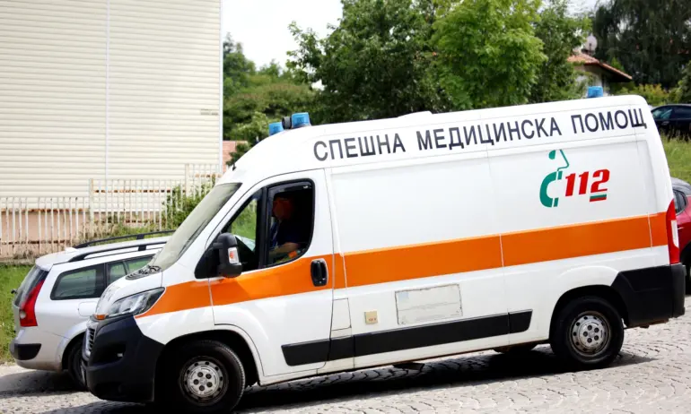 18 деца са със симптоми на натравяне след лагер в Банско - Tribune.bg