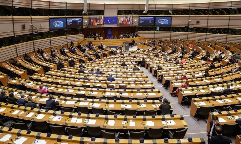 След Брекзит: В ЕП остават 705 места - Tribune.bg