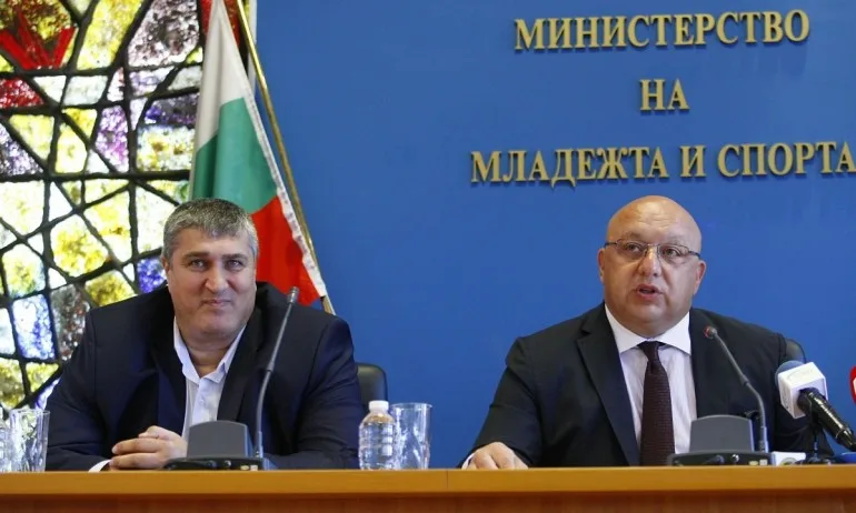 Красен Кралев поздрави волейболистите: Отлична победа! - Tribune.bg