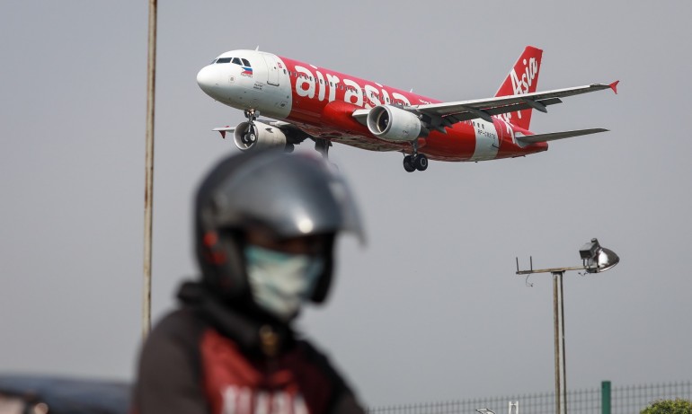 10 български граждани са били върнали у нас от Република Южна Африка с румънски самолет - Tribune.bg