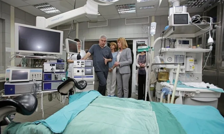 Фандъкова: С между 8 и 10 млн. лв. на година дофинансираме общинските болници - Tribune.bg