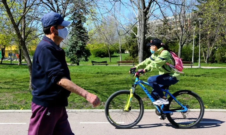 Температурите се повишават, очаква ни топло и слънчево време - Tribune.bg