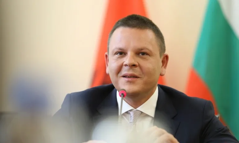 Алексиев категоричен, че няма замърсяване от Вера Су: България няма нужда сама да си създава екокатастрофа - Tribune.bg