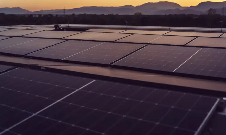 ВМРО обяви война на соларите: Земята е за земеделие, не за измислена зелена енергия - Tribune.bg