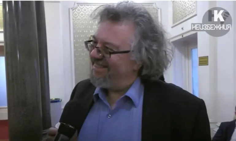 Манол Пейков за наградата мъж на годината: Чувствам се като човек, който е получил признание - Tribune.bg