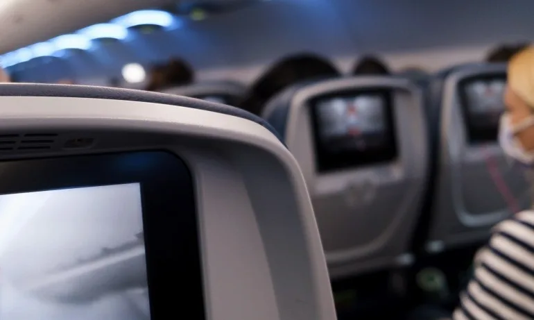 САЩ смекчиха препоръките си за пътуване до България - Tribune.bg