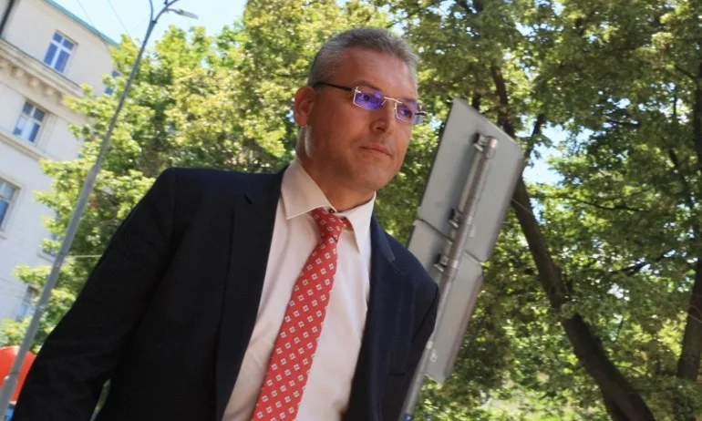 Валери Жаблянов аут от Изпълнителното бюро на БСП - Tribune.bg